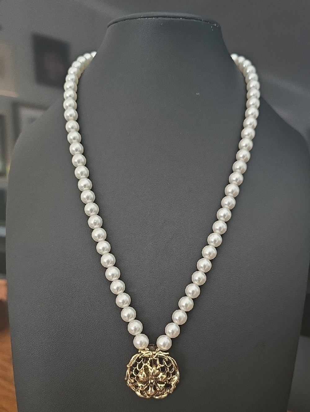 Pearl Strand Necklace with Gold Filigree Pendant - White Pearls
